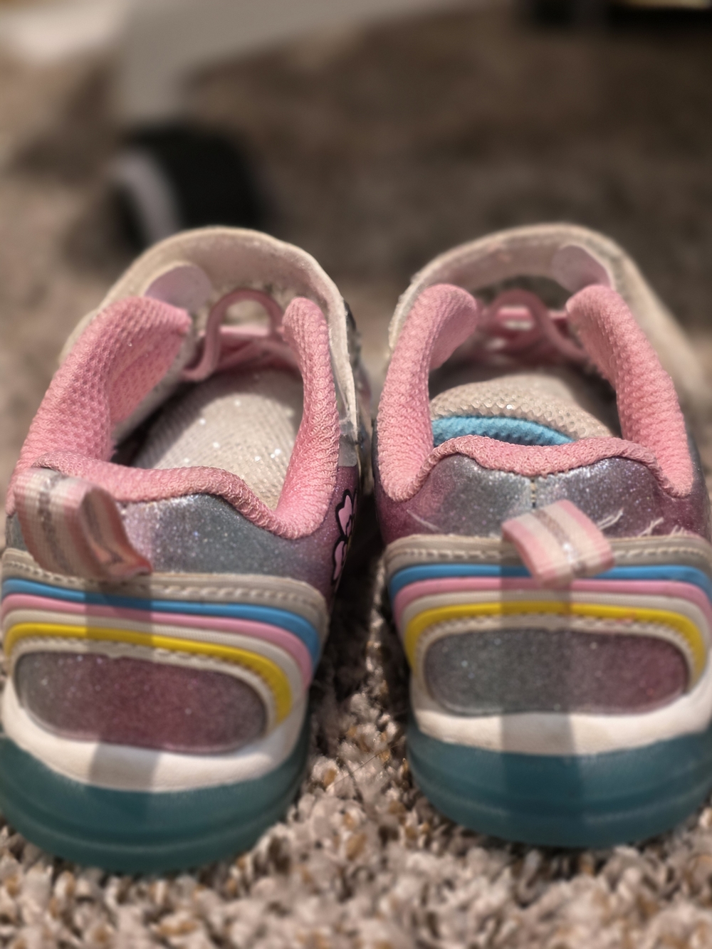 Hello Kitty Holographic Pink Glitter Kids Sneakers - Picture 3 of 3
